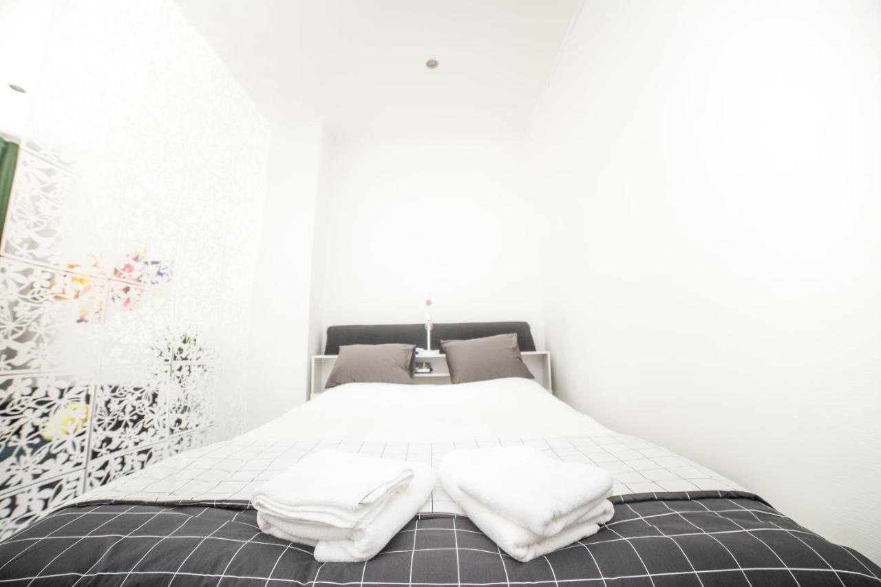 بروكسل City Centre Hidden Gem! Apartment For Up To 3 People المظهر الخارجي الصورة