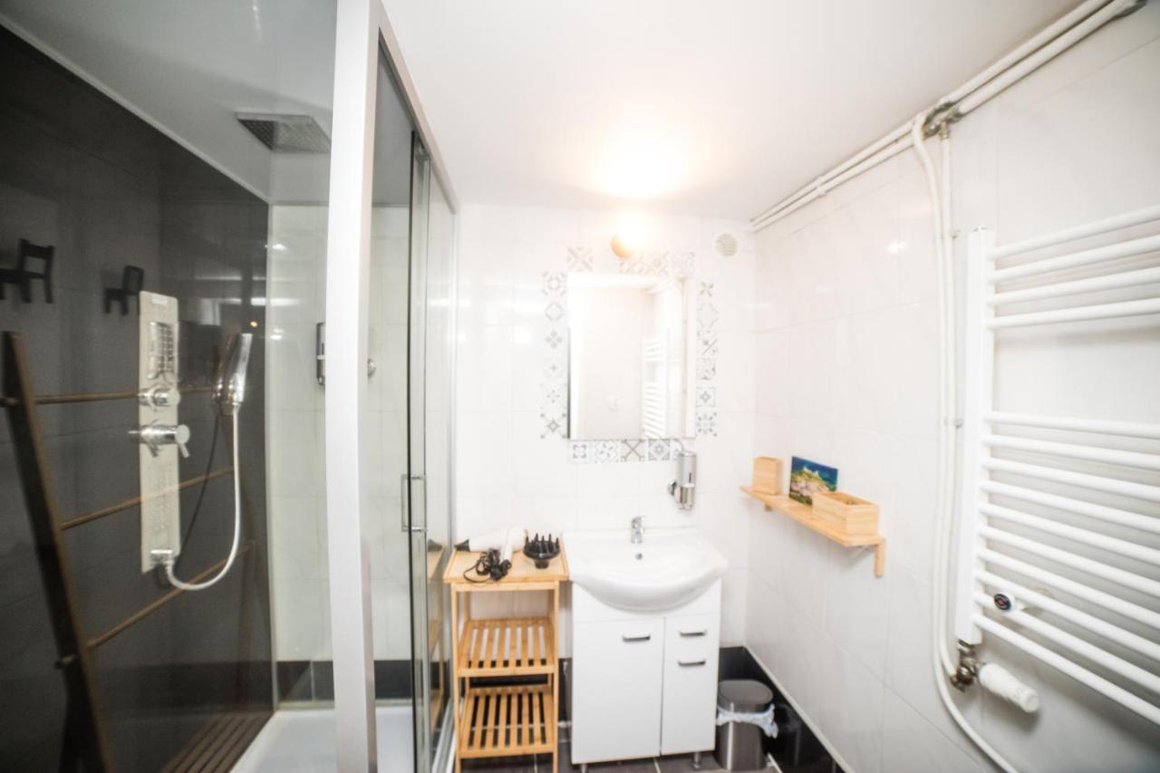 بروكسل City Centre Hidden Gem! Apartment For Up To 3 People المظهر الخارجي الصورة