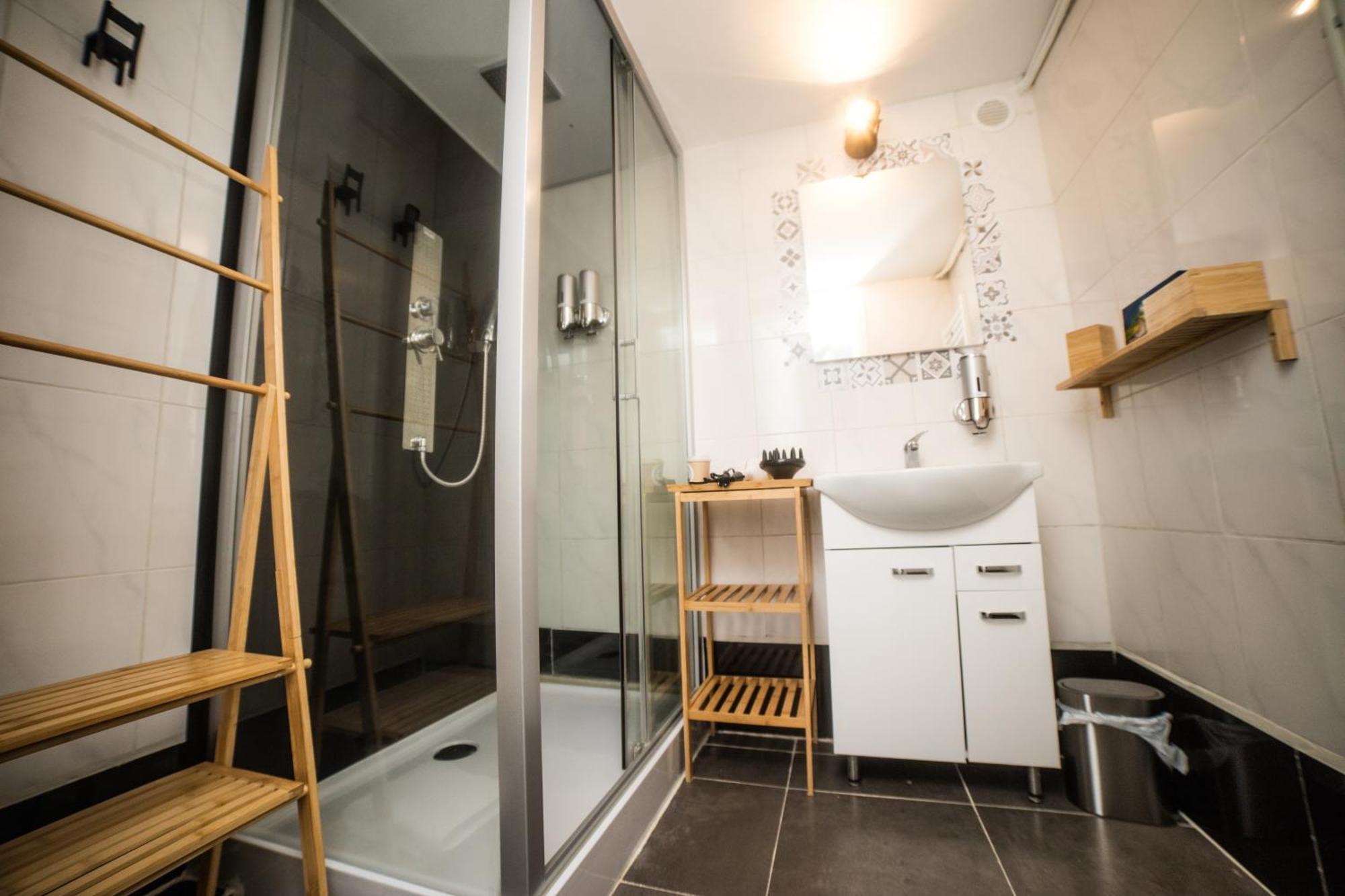 بروكسل City Centre Hidden Gem! Apartment For Up To 3 People المظهر الخارجي الصورة